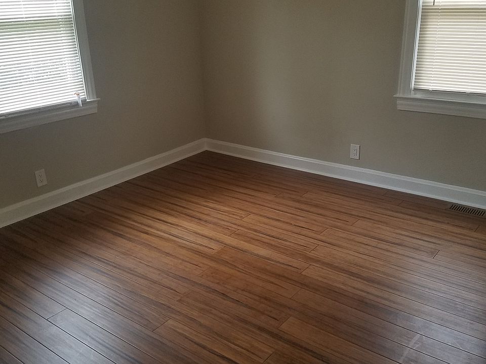 1st image of 12 Twin Springs Dr