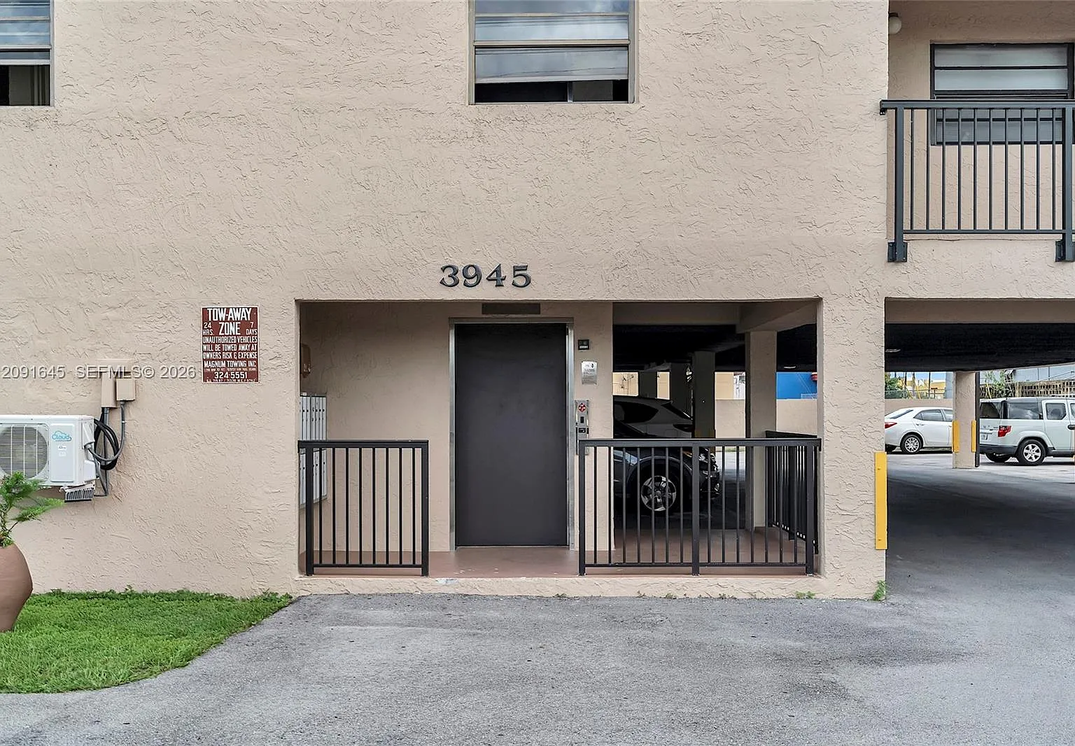 Bird Rd Highlands Rev — Photo 2