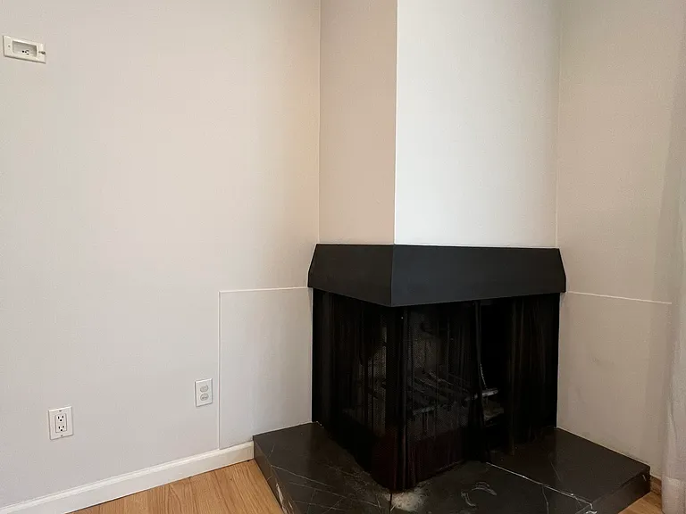 100 Hope St #5 — Photo 27