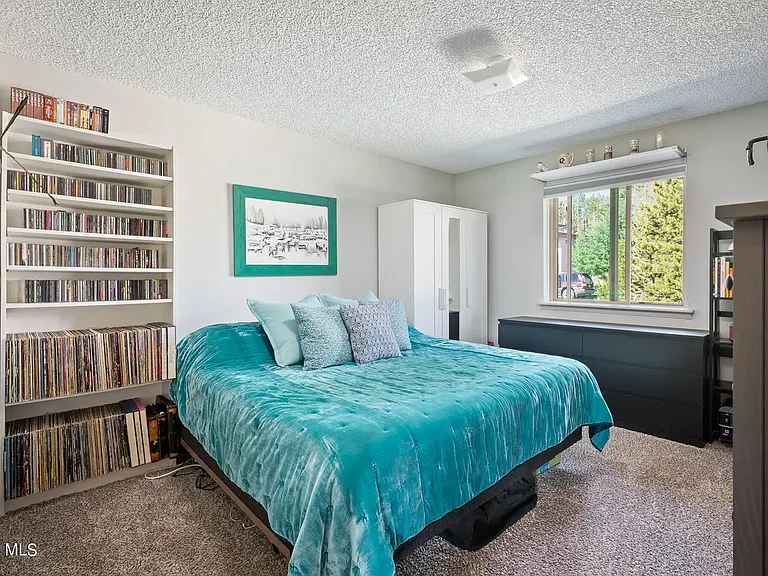 172 Pine Cone Ln #2 — Photo 8