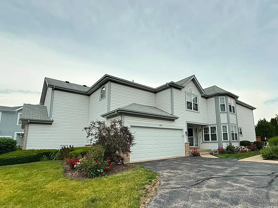 991 Sweetflower Dr