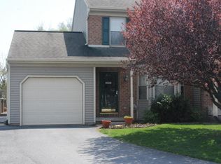 31 Windemere Ct, Elizabethtown, PA 17022
