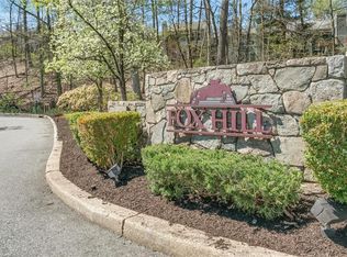 184 Horseshoe Cir, Ossining, NY 10562