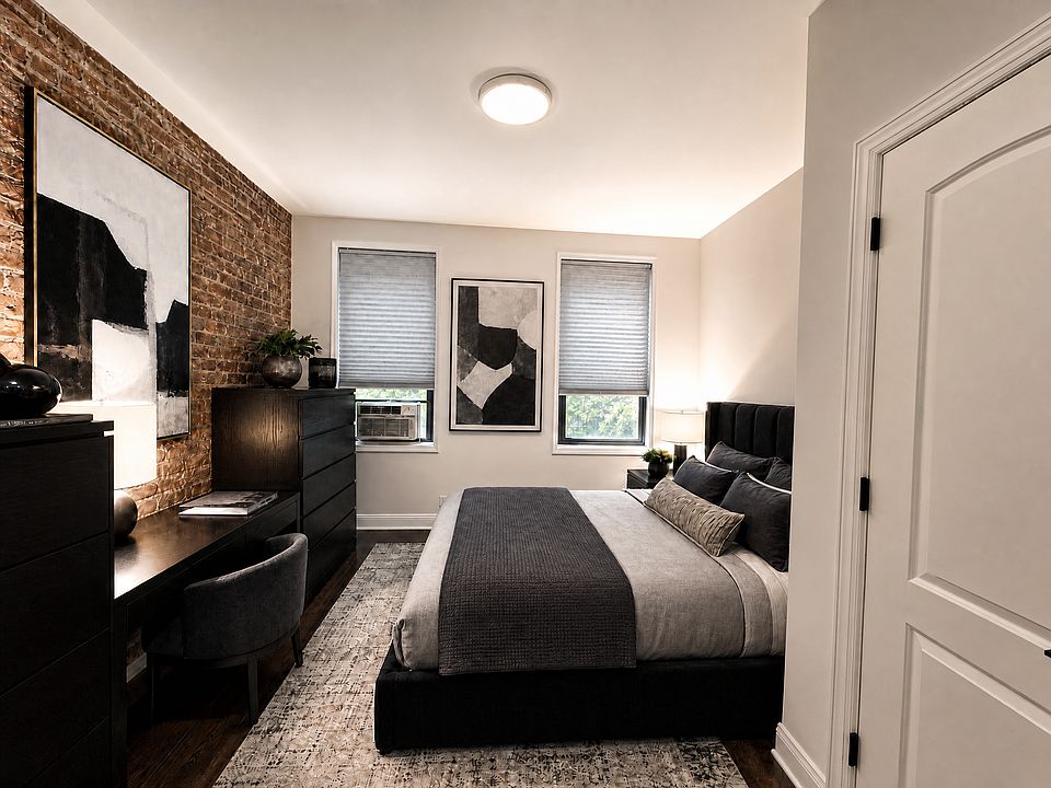2nd image of 315 E 5th St APT 1F