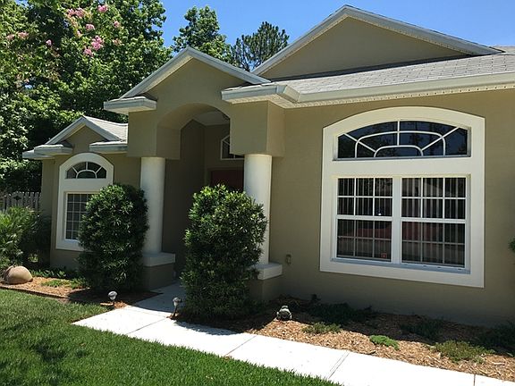 3rd image of 14 Pittson Ln