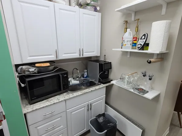 1919 Kennedy Boulevard image 14 of 28