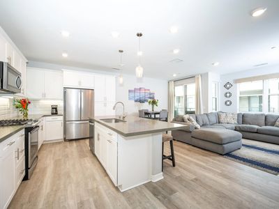 2892 Via Alta Pl, San Diego, CA, 92108