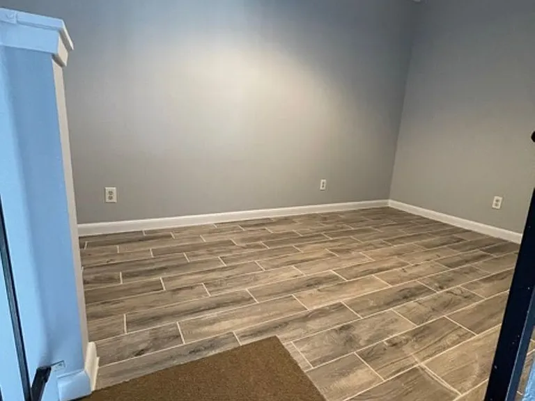 1840 Burton Dr #117 — Photo 9