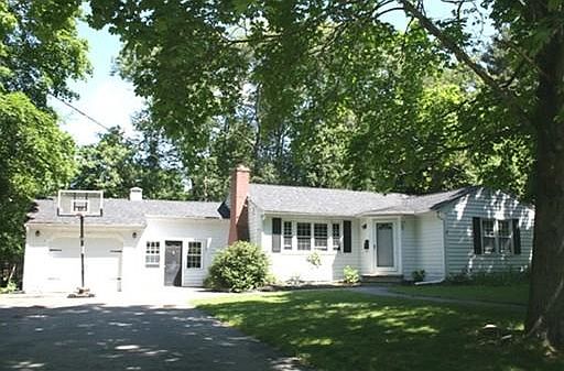 1st image of 5 Atherton Cir