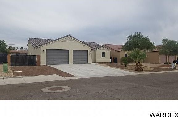 2nd image of 5716 S Trevino Way