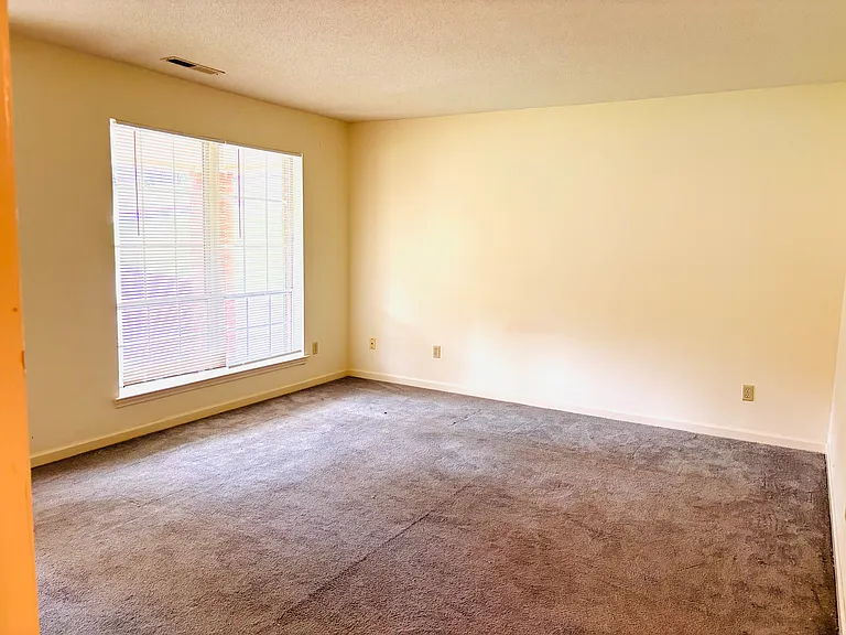 8708 Poplar Bend Dr — Photo 9