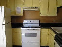 5th image of 2326 Kennington Dr APT D