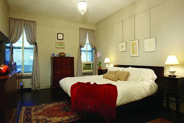 Sold by Stribling | media 2