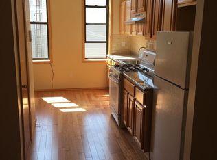 114 Java St APT 2R, Brooklyn, NY 11222