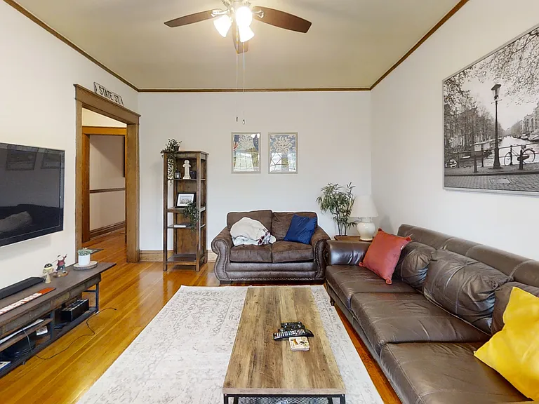 3765 N Lakewood Ave #2 — Photo 1