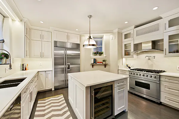 Sold by CORE | media 19