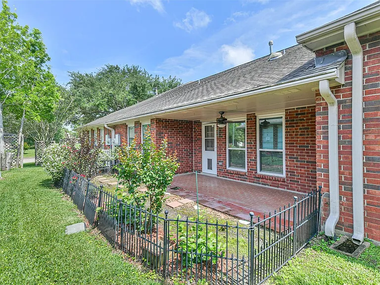 3327 S Country Meadows Ln — Photo 21