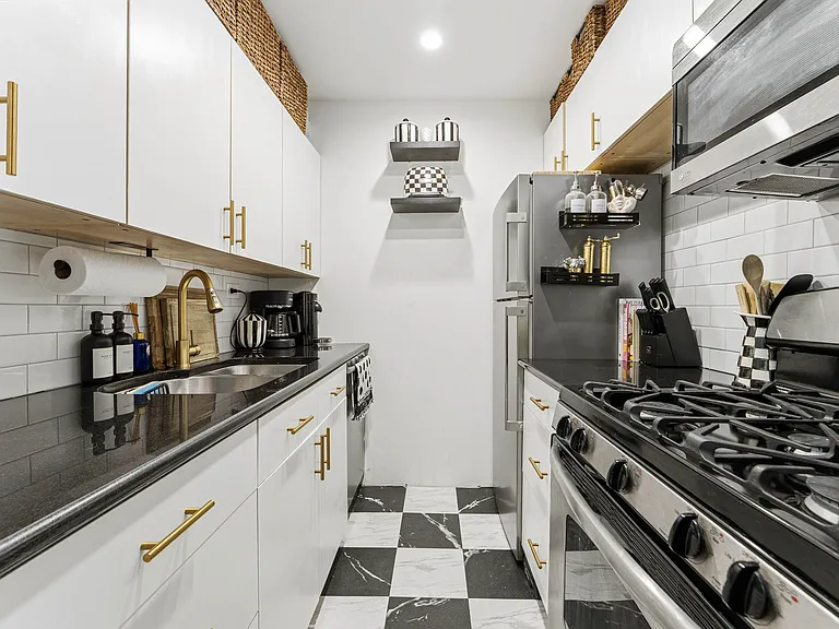 77 Bleecker St #225E — Photo 7