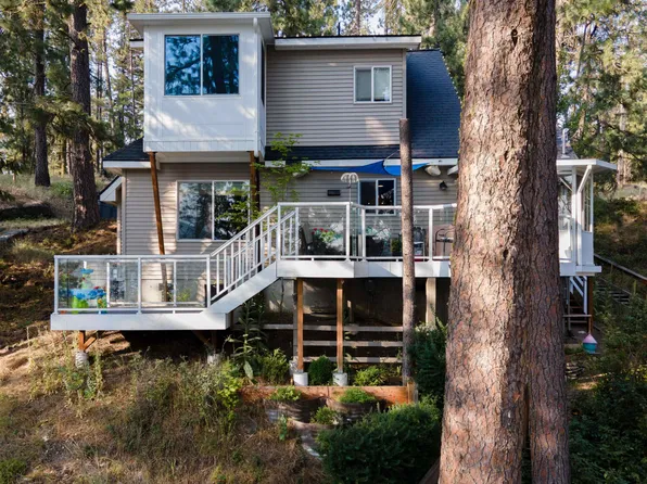 12923 N East Newman Lake Dr, Newman Lake, WA 99025