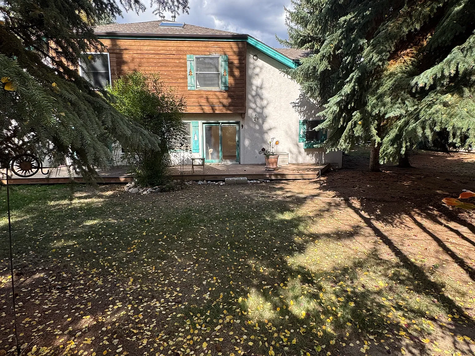3 bed, 2.5 bath, 1608 sqft, $4,900 — Photo 2