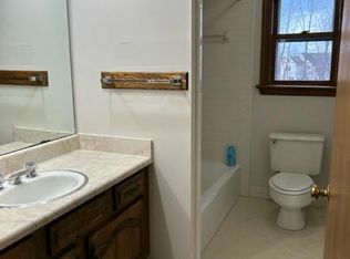 33 Elm St #99, Madison, NJ 07940