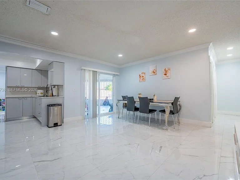 10750 SW 173rd St — Photo 7