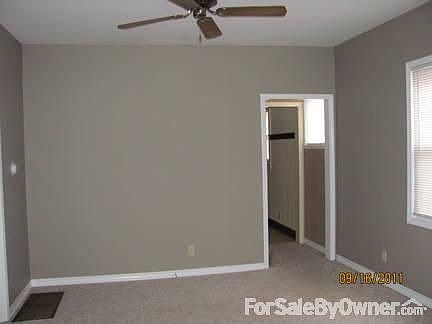 Living Room (opposite angle)