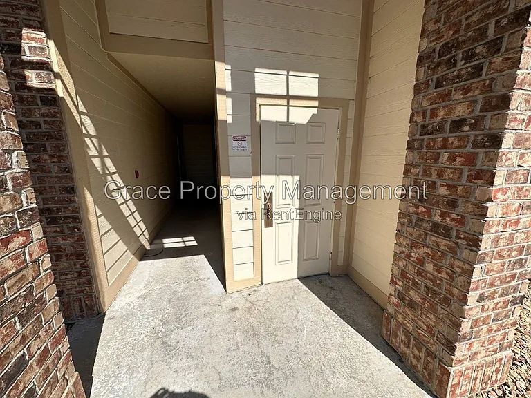 5735 N Genoa Way #306 — Photo 21