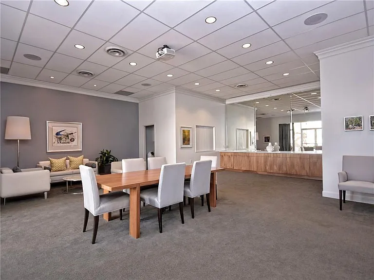 1801 Lavaca St #5F — Photo 32