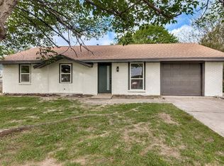 3716 Clotell Dr, Fort Worth, TX 76119