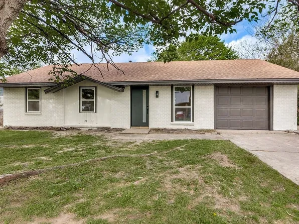 3716 Clotell Dr, Fort Worth, TX 76119