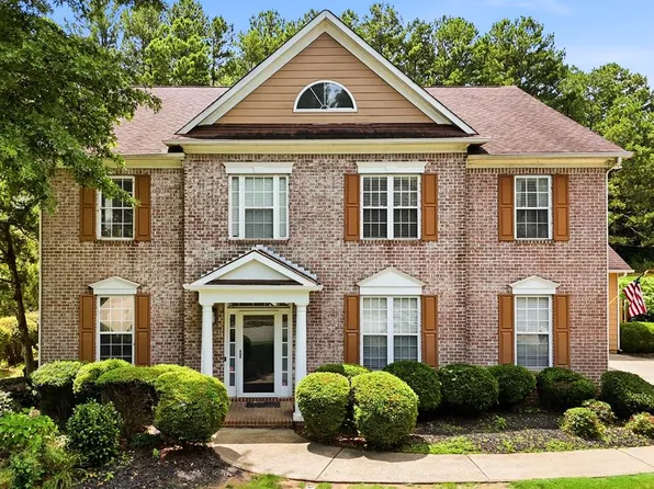 245 Chadwyck Ln, Canton, GA 30115