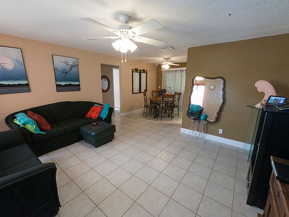 3rd image of 4920 NW 56th Ct