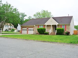 2621 Meckley Ct, Virginia Beach, VA 23454