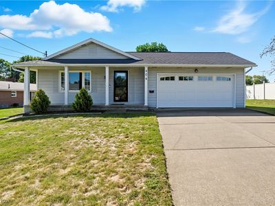 404 7th St NW, North Canton, OH, 44720