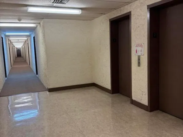 2 Elmwood Park Drive image 15 of 17