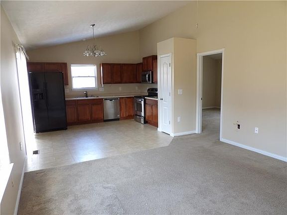 4th image of 6427 Pepperwood Dr