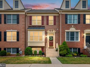 902 Walnutwood Rd, Cockeysville, MD 21030