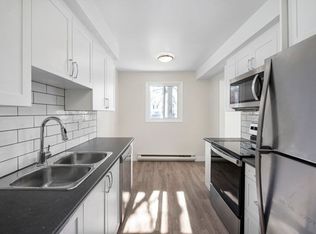 100 Rideau St #30, Oshawa, ON L1J6P5