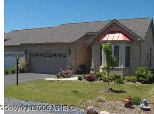 109 Radcliff Ln, Falling Waters, WV 25419