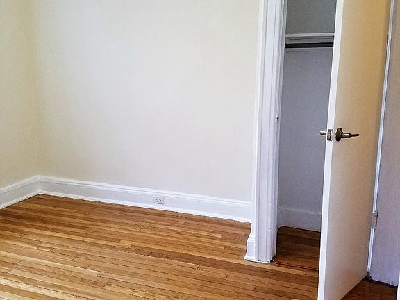5th image of 3409 83rd St APT D33