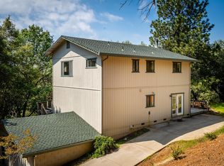 18481 Sugar Pine Dr, Pine Grove, CA 95665