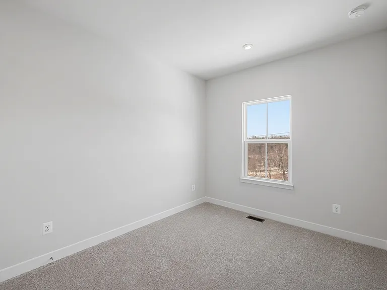 4687 Drysdale St — Photo 23