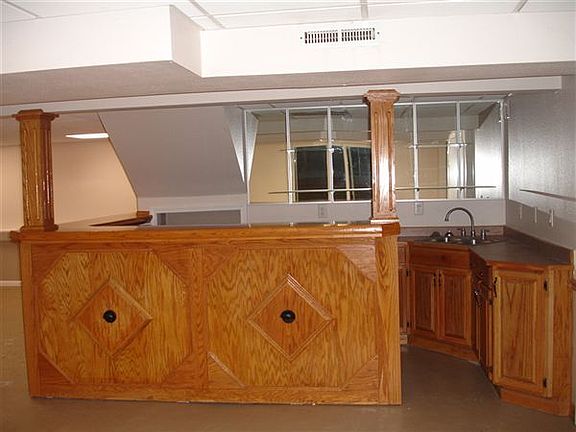Oak Lighted Bar