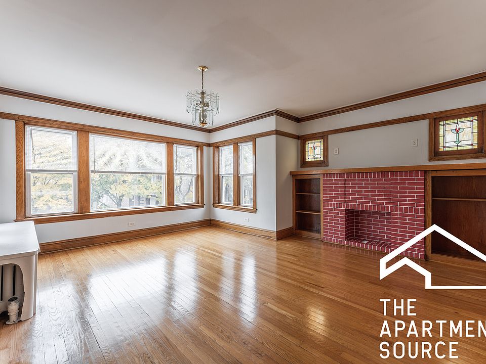 1st image of 2056 N Lawler Ave #2S