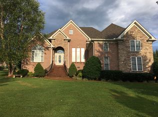 110 Collinwood Dr, Gallatin, TN 37066