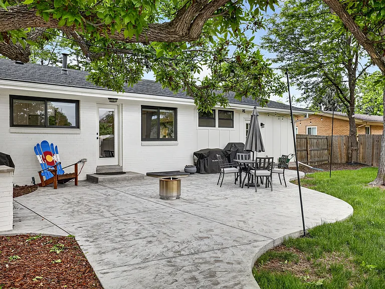 6051 S Clarkson St — Photo 25