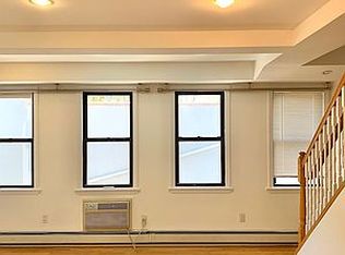 334 9th Ave APT 4R, New York, NY 10001