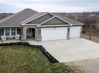 15550 Lovers Ln, Excelsior Springs, MO 64024