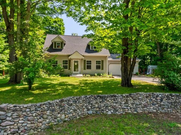 2491 Holland Cir, Traverse City, MI 49685